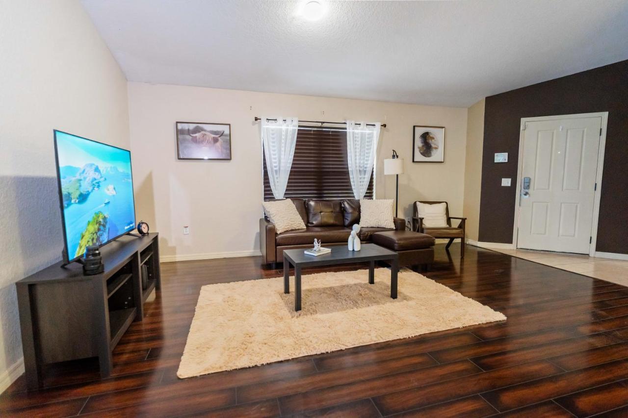 Home In Davenport Cheerful 4-Bedroom With Pool エクステリア 写真