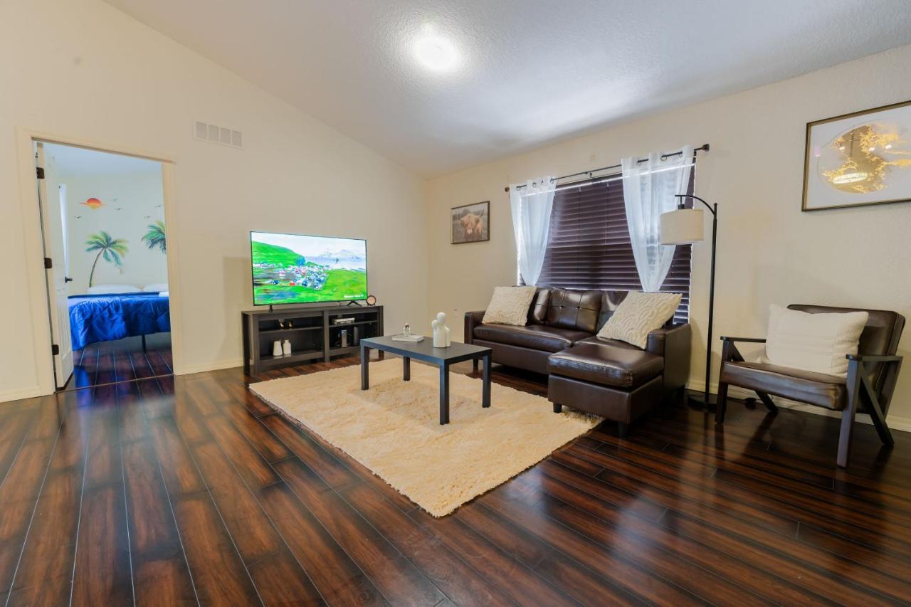Home In Davenport Cheerful 4-Bedroom With Pool エクステリア 写真